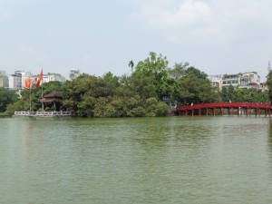 Tempel auf dem Hoan Kiem See / temple on the Hoan Kiem lake